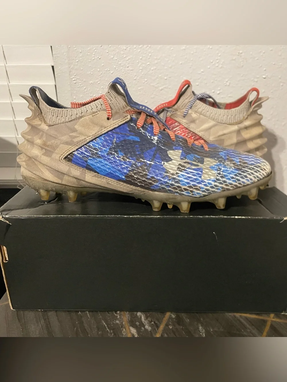 Under Armour United Blur Smoke USA 2.0 Cleats size 9